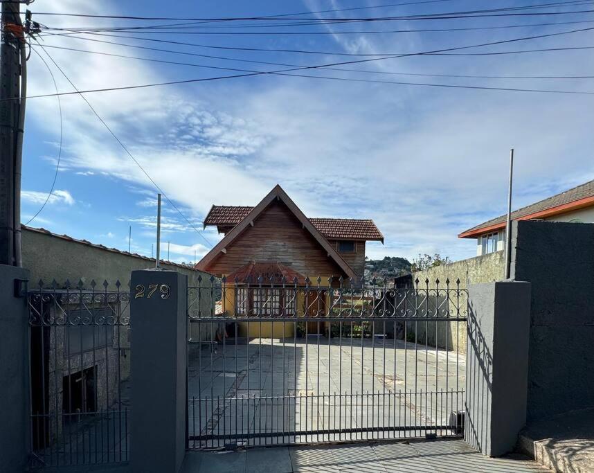 Refugio Da Mantiqueira Villa Campos do Jordão Екстериор снимка